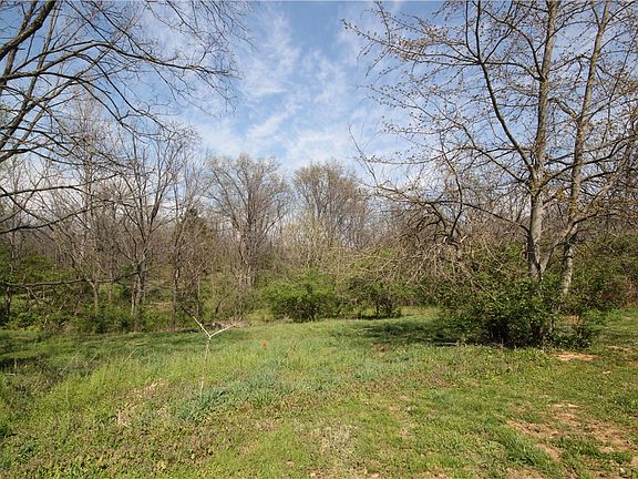 4th image of 7856 Strout Rd