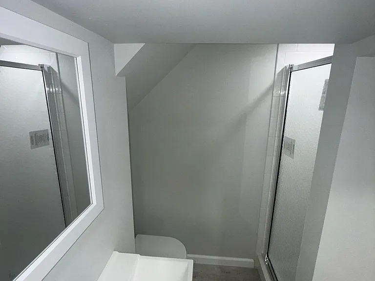 Mac Arthur Dr — Photo 3