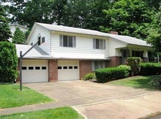 873 Castle Blvd, Akron, OH 44313