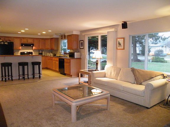 Family Room & Kitchen