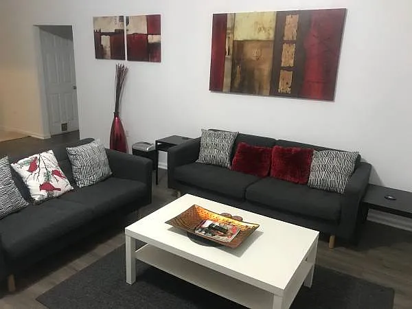1 bed, 1304 sqft, $775 — Photo 2