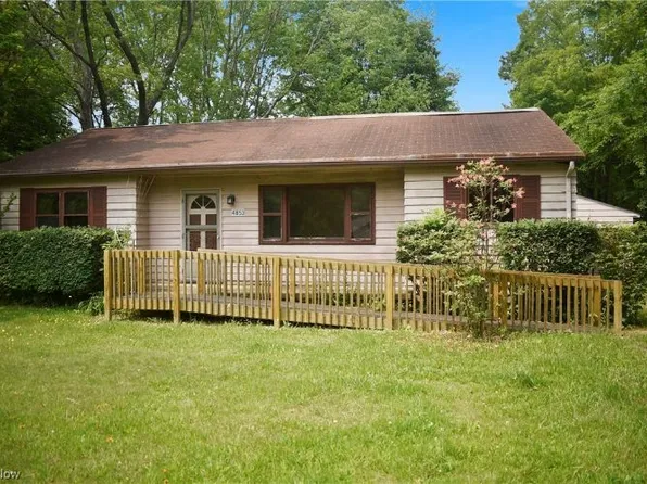 4853 Coal Rd, Vienna, OH 44473