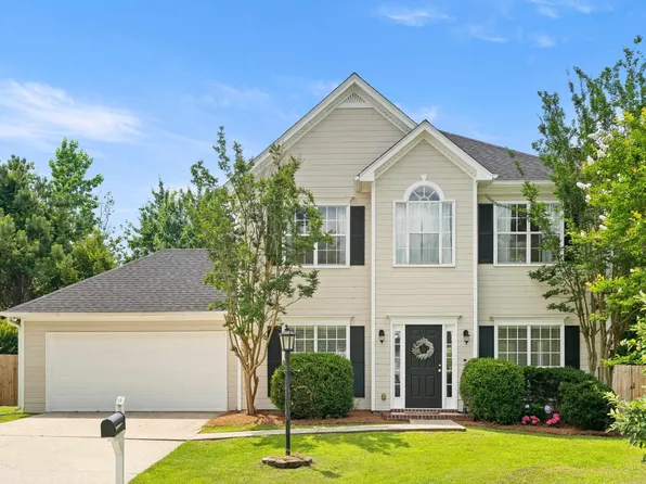 141 Crestmont Ln, Pelham, AL 35124