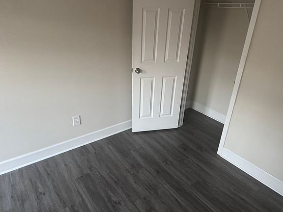 5th image of 2562 Sibley Dr NE