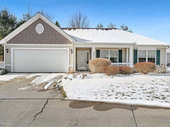 3rd image of 26890 Saint James Ct