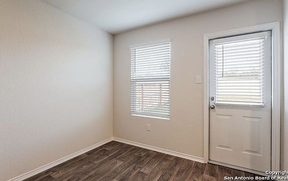 4th image of 11723 Blackmore Leap