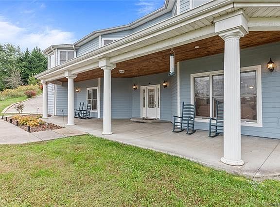 4th image of 116 Pond View Dr