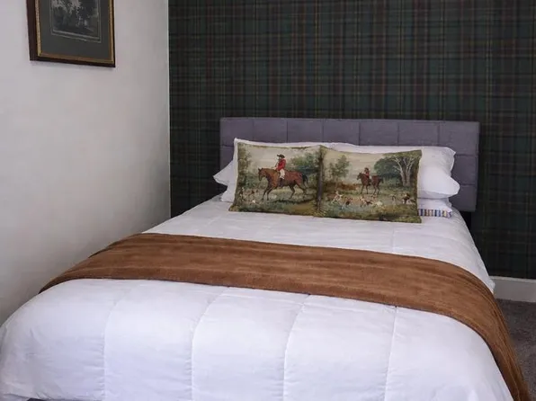 127 Dawes Ave, Akron, OH 44302