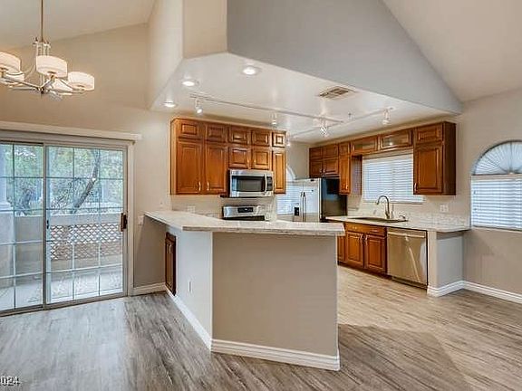 5th image of 2925 Wigwam Pkwy APT 1522