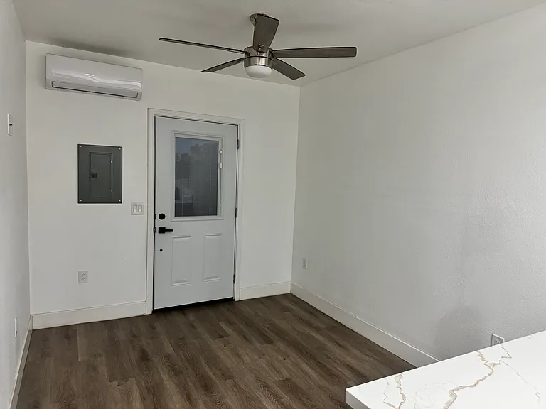 500 Meadow Ct — Photo 8