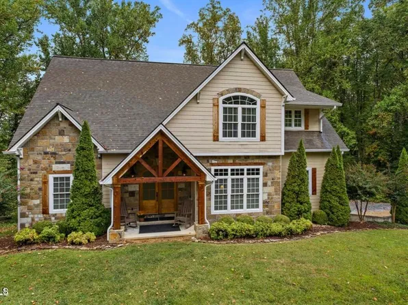 113 Ridgecrest Dr, Elizabethton, TN 37643