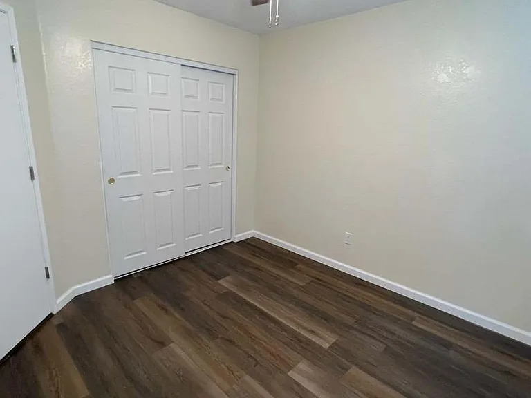 1116 Tempe Dr — Photo 11