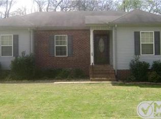 873 Leigh Ln, Gallatin, TN 37066