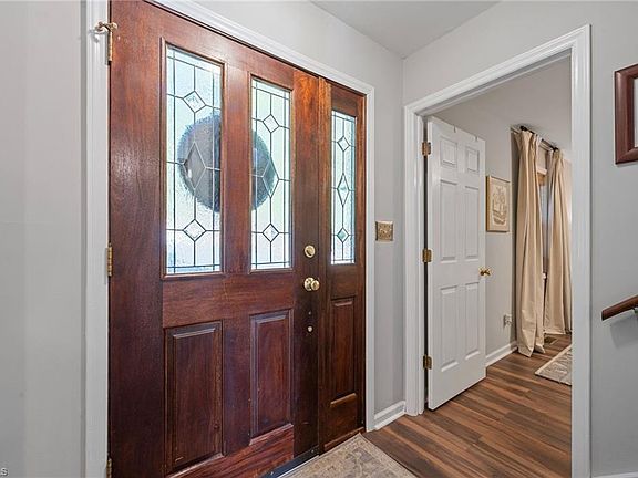 3rd image of 710 Riverwood Dr