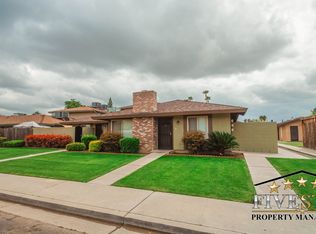5913 Nogal Ave APT A, Bakersfield, CA 93309