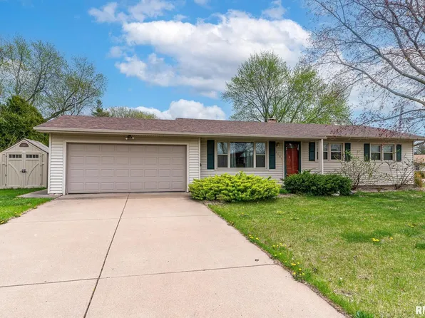 4105 Sturdevant St, Davenport, IA 52806