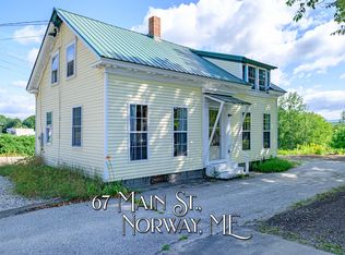 67 Main St, Norway, ME 04268