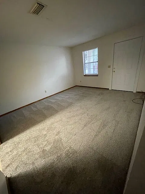 204 Davenport Road Unit 2 — Photo 2