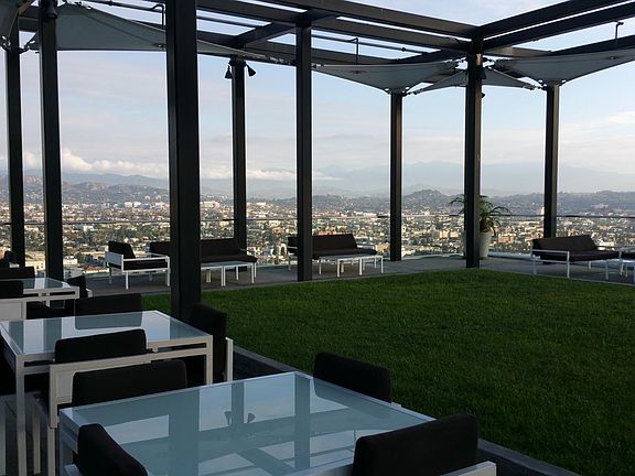 3rd image of 3810 Wilshire Blvd APT 301