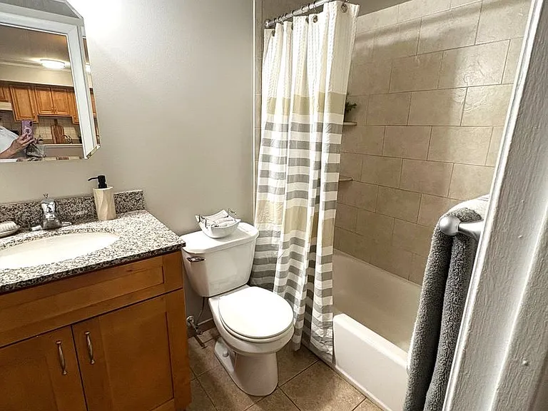 1 Stoneybrook Ln — Photo 16