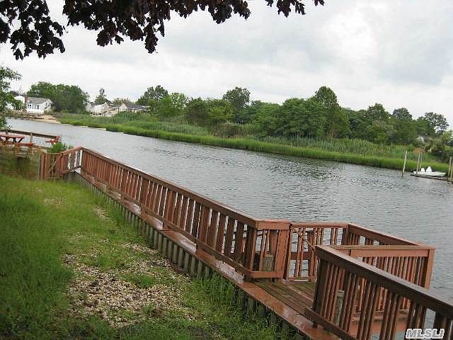 2nd image of 2429 Surf Dr