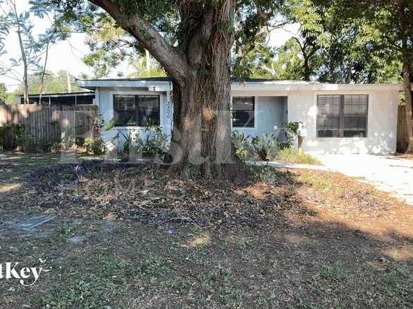 3300 55th St N, Saint Petersburg, FL 33710