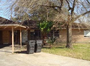 6622 Dewville Ln, Houston, TX 77076