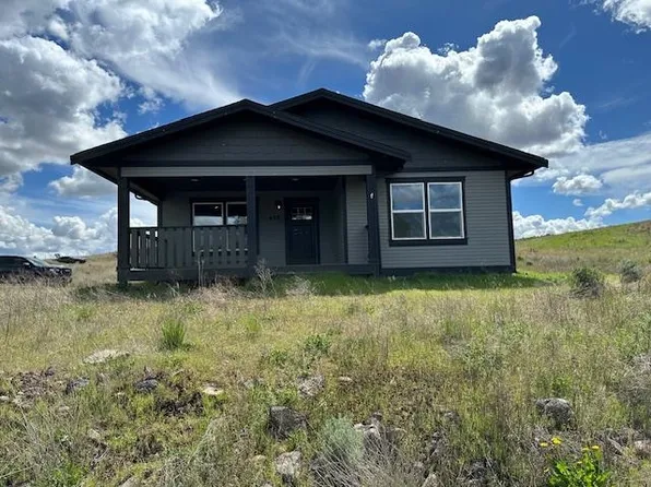 408 E Porak St, Sprague, WA 99032