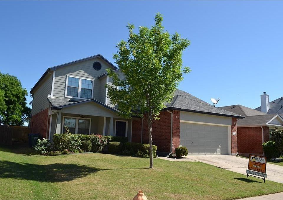 1st image of 2036 Helmoken Falls Dr