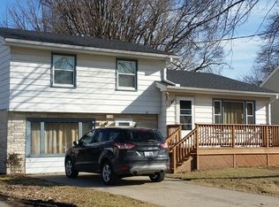 1308 13th Ave, Sterling, IL 61081