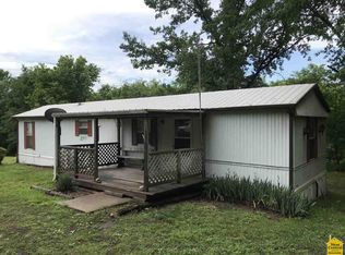 29919 Paradise Dr, Warsaw, MO 65355