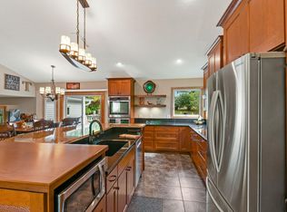 16267 Grinnell Ave, Lakeville, MN 55044