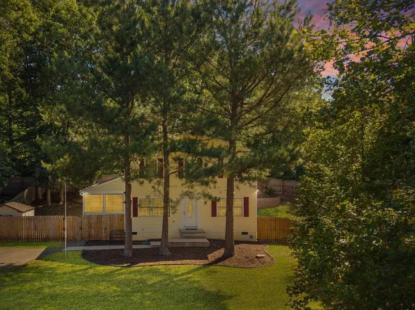 36 Plumosa Dr, Fredericksburg, VA 22405