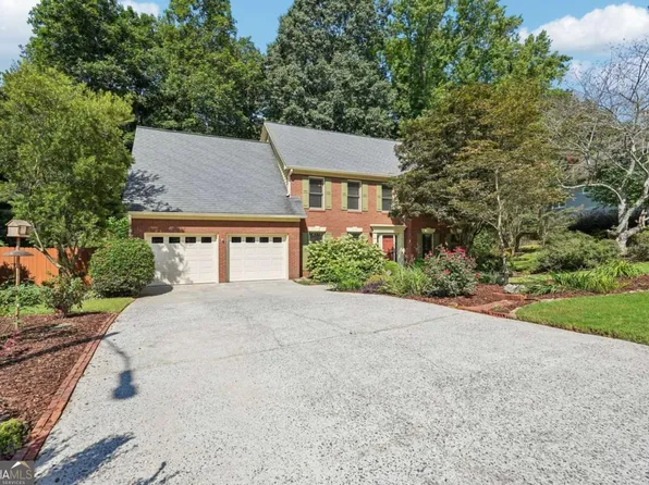 89 Creekside Dr, Dallas, GA 30157