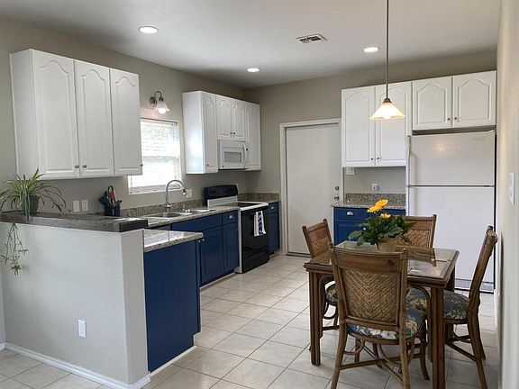 4th image of 1812 Picton Ln