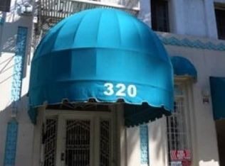 320 S Manhattan Pl, Los Angeles, CA 90020
