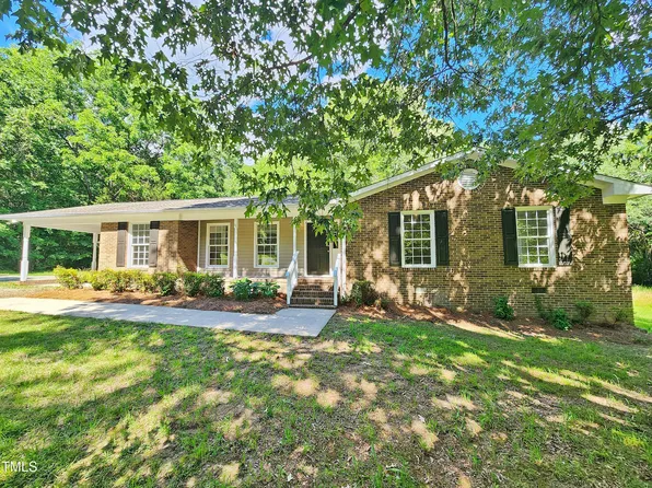 5614 Skyline Dr, Durham, NC 27712