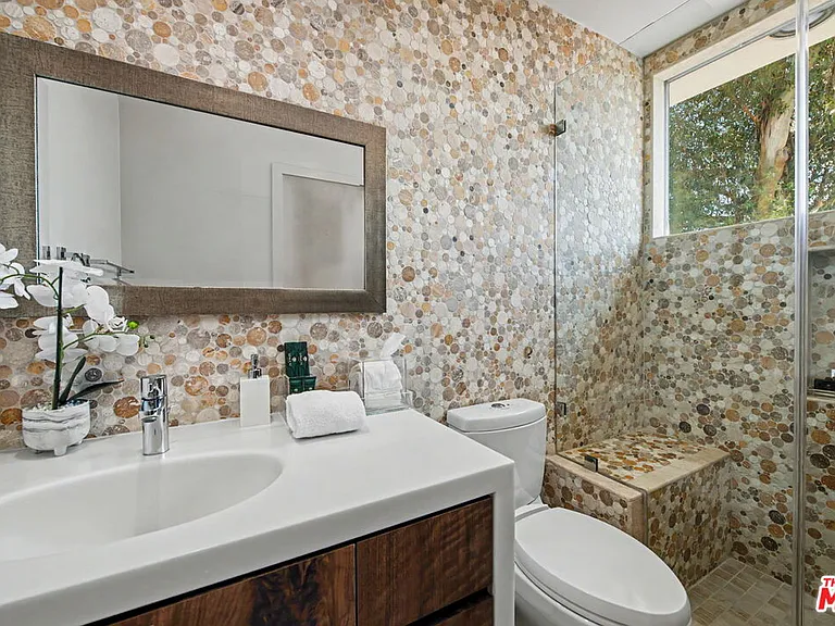 2766 Ellison Dr — Photo 34