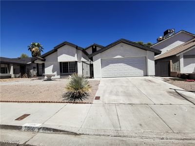 7000 Paddington Way, Las Vegas, NV, 89147