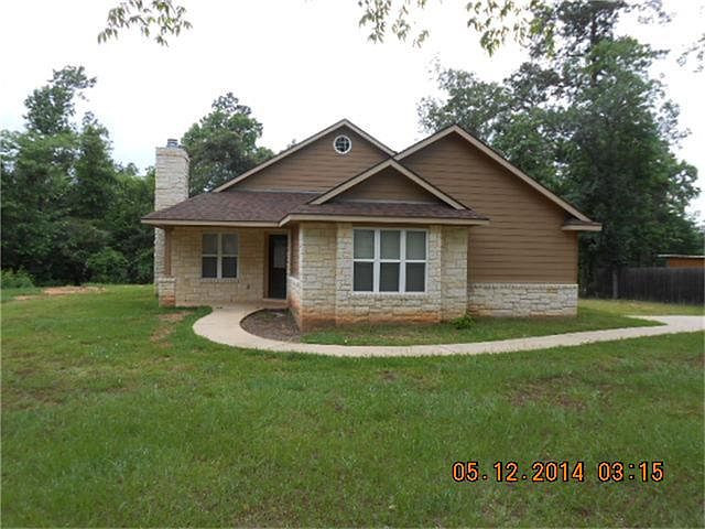 1st image of 18175 Lake Dr E
