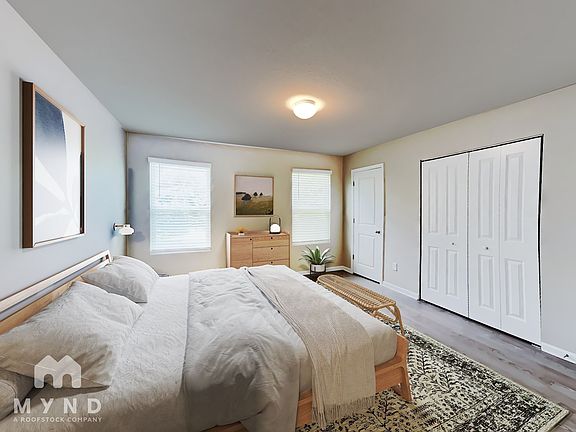 3rd image of 785 Henley Ct #3B-2Ba-1436Sqft