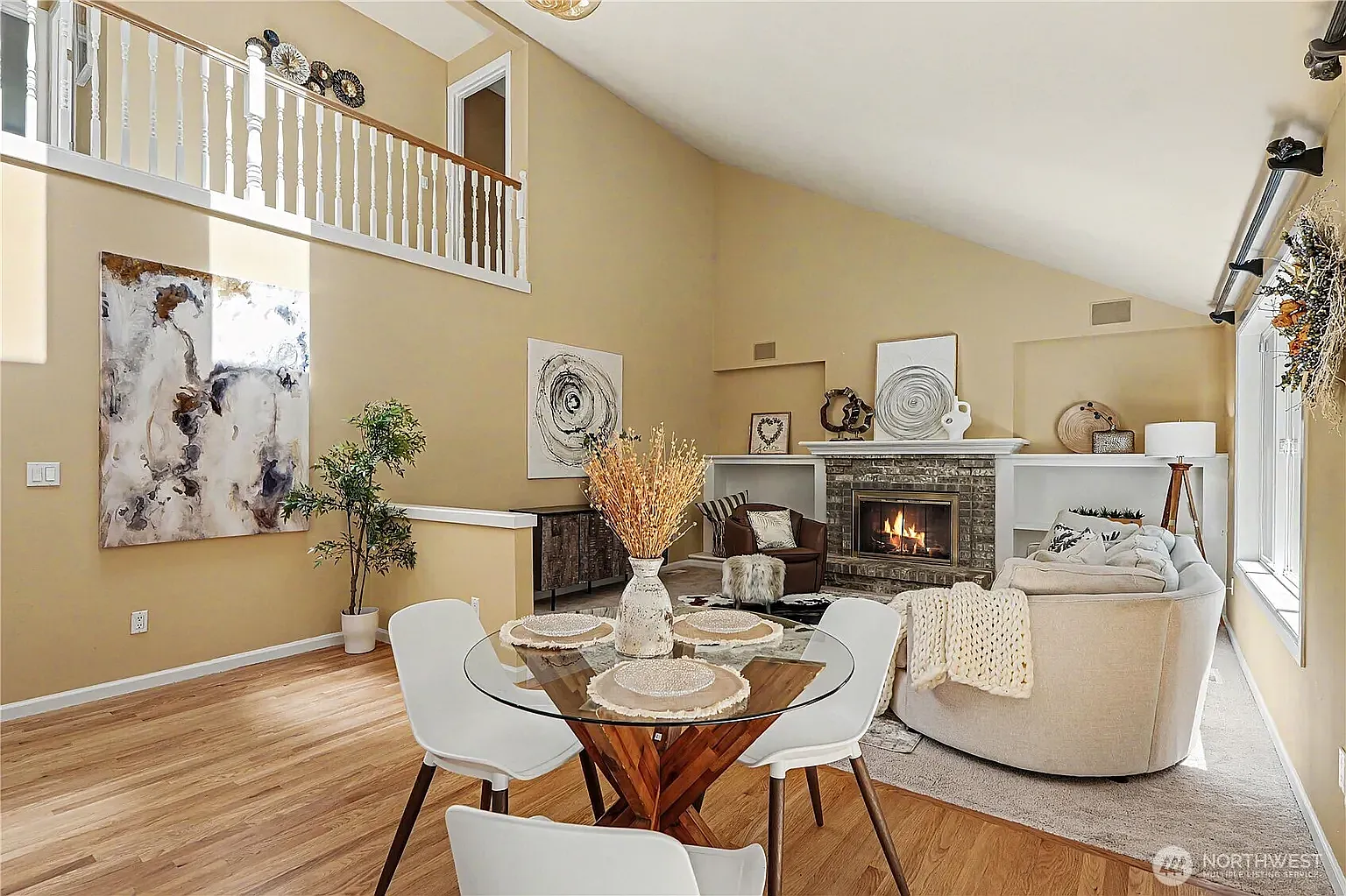 4 bed, 3010 sqft, $5,200 — Photo 4