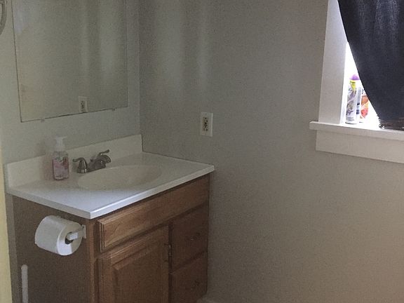 Bathroom First Floor