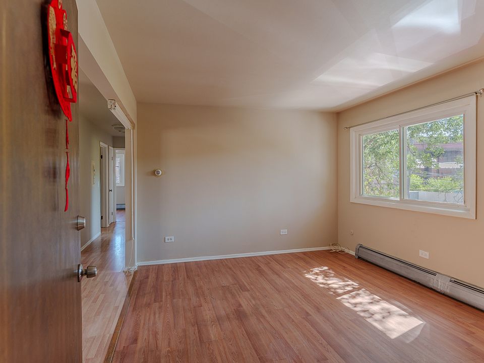 1st image of 269 W 25th Pl #2S