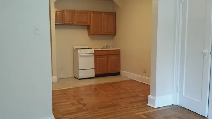 Rented by Brick Real Estate | media 32