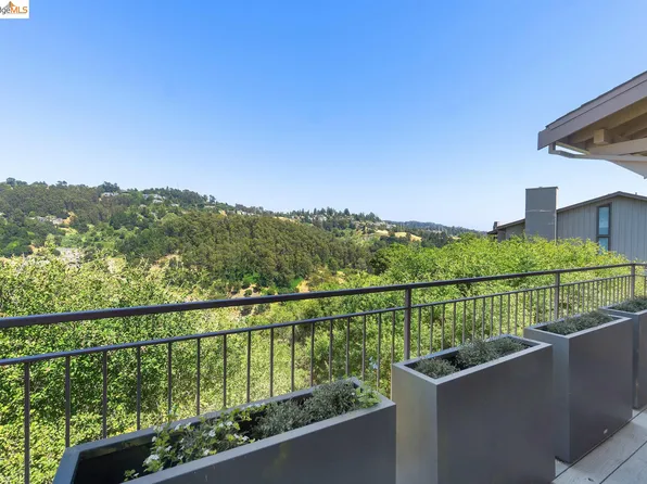 407 Hiller Dr, Oakland, CA 94618