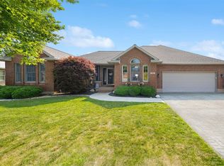 105 Sierra Ln, Arcanum, OH 45304