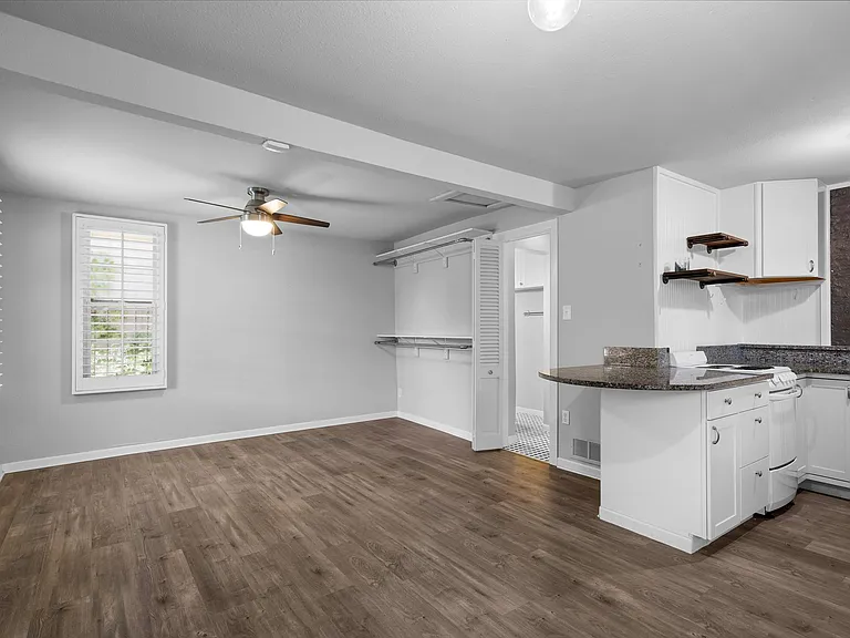 4036 Linden Ave — Photo 33