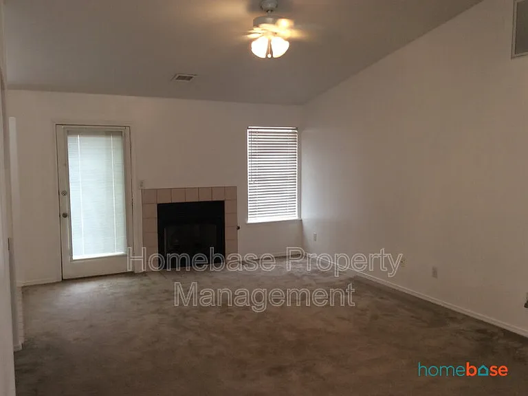 4404 Atlantic St — Photo 8