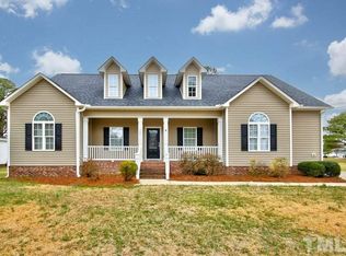 109 Fitzgerald St, Pine Level, NC 27568